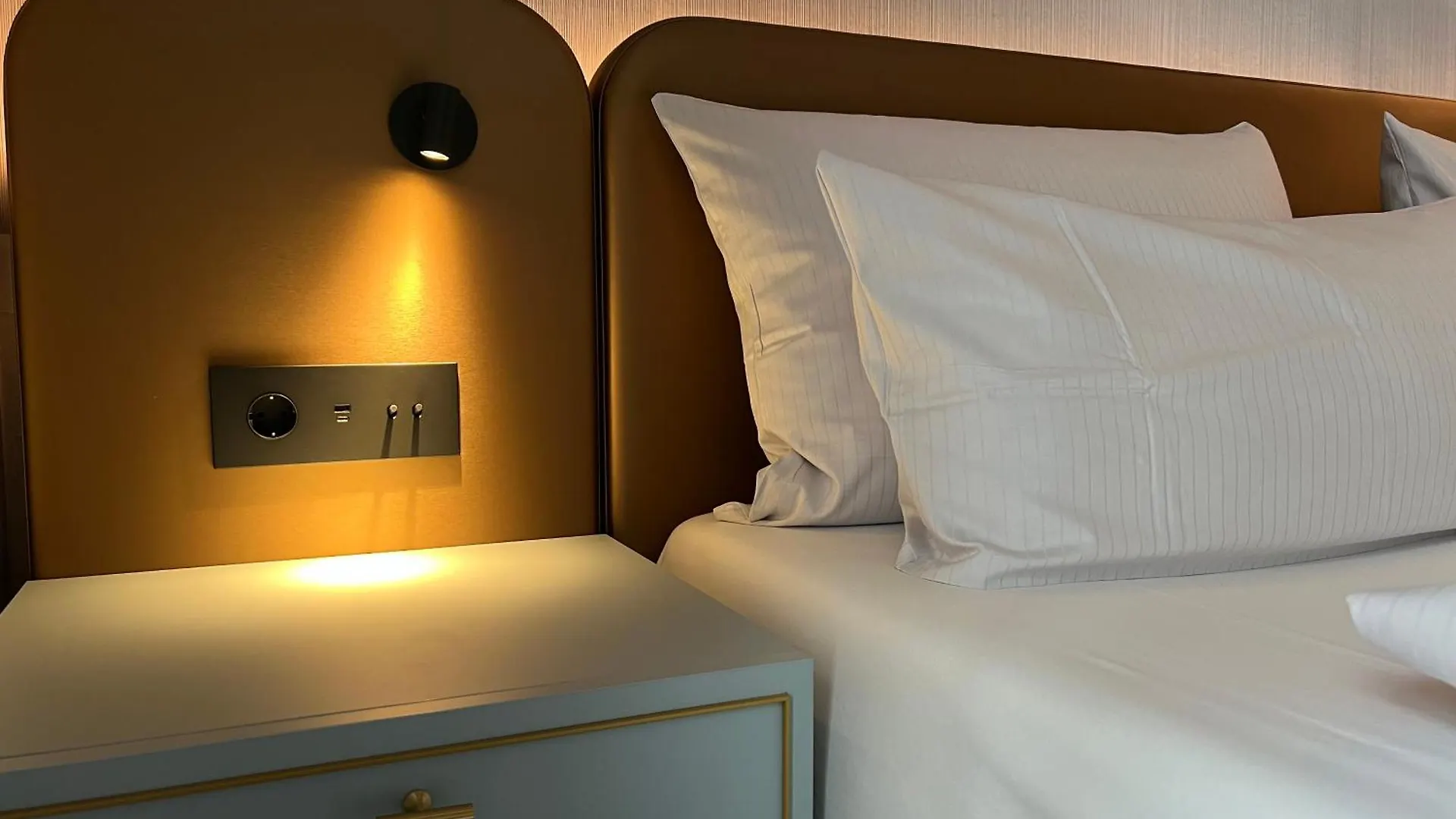 Lint Hotel Koeln Alemanha