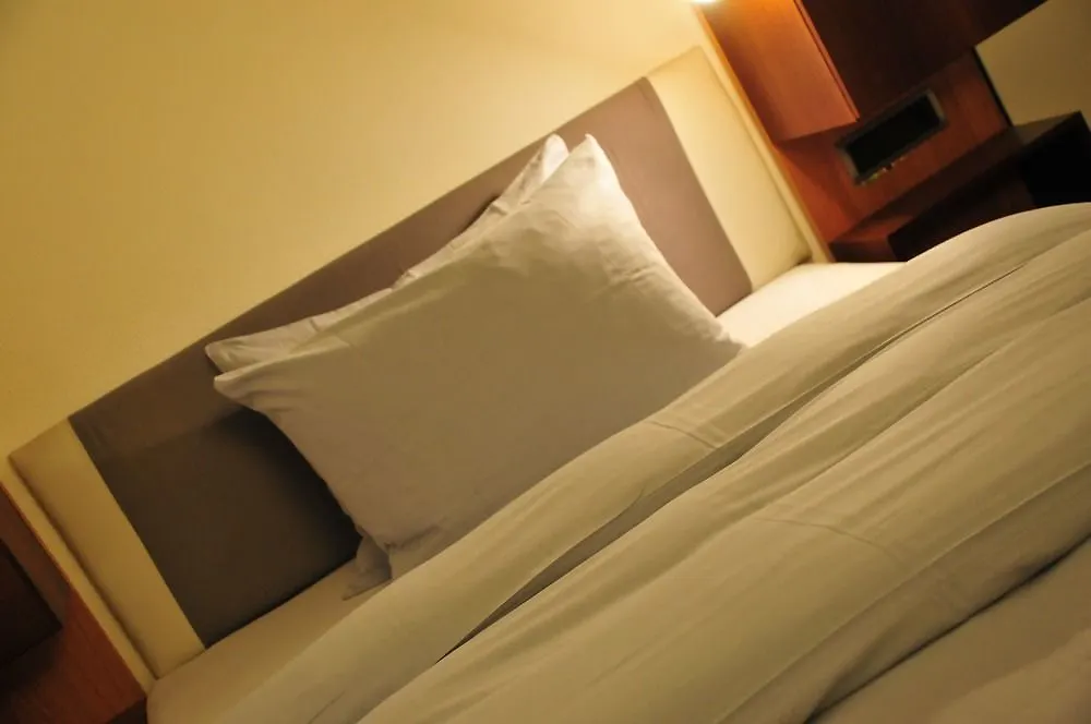 Lint Hotel Koeln